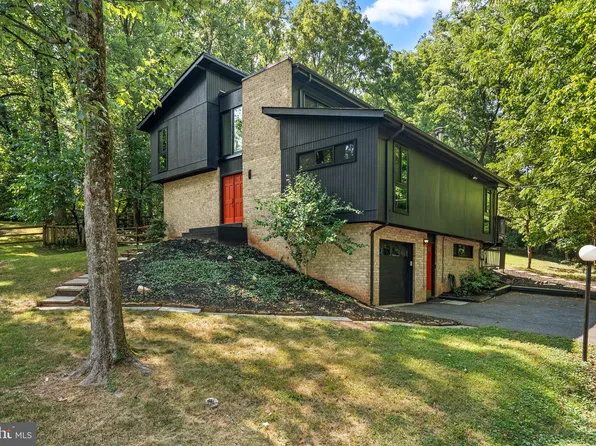 13108 Two Farm Dr, Silver Spring, MD 20904