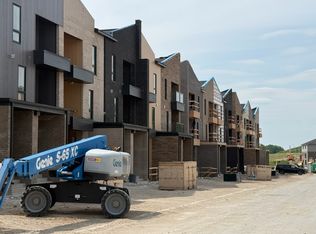 77 Reverie Way, Kitchener, ON N2E 0H8