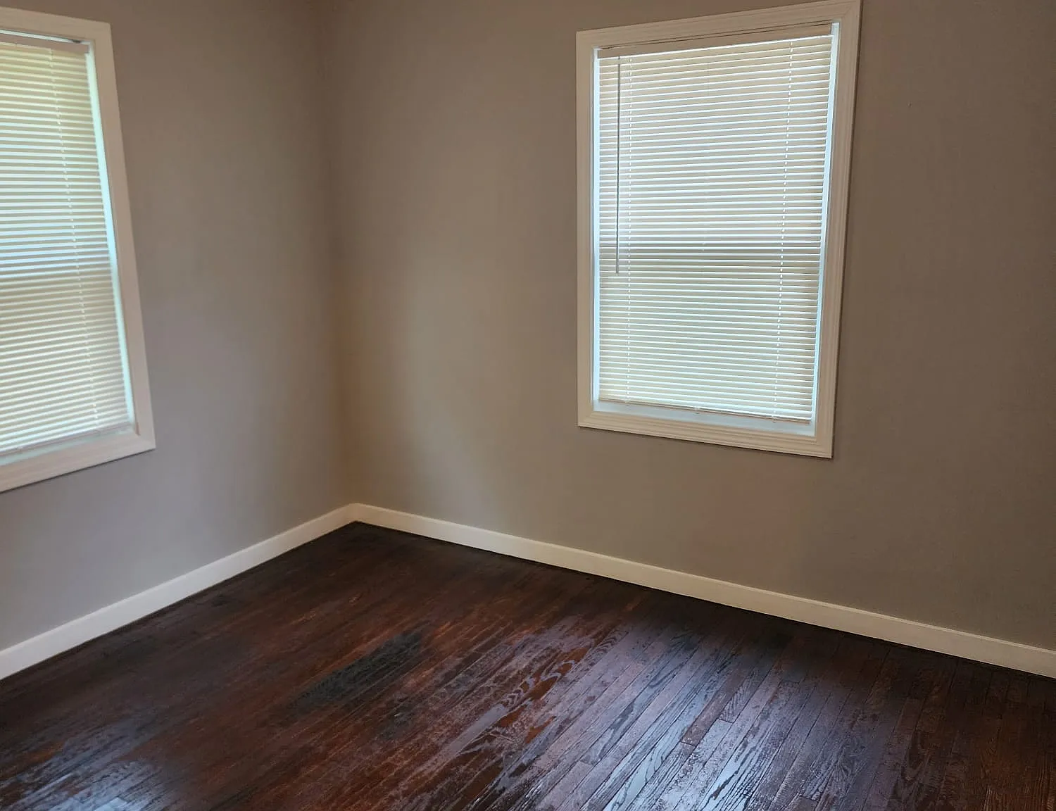 3 bed, 1110 sqft, $1,650 — Photo 1