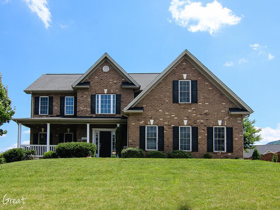 1st image of 2164 River Oaks Dr