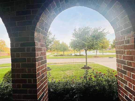 4th image of 3110 Vintage View Ln