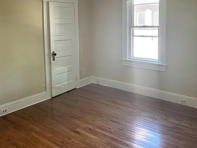 1711 Jefferson Ave — Photo 13