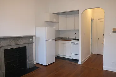 Rented by LEE & ASSOCIATES NYC RESIDENTIAL LLC