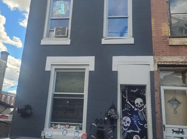 906 W Seltzer St, Philadelphia, PA 19133