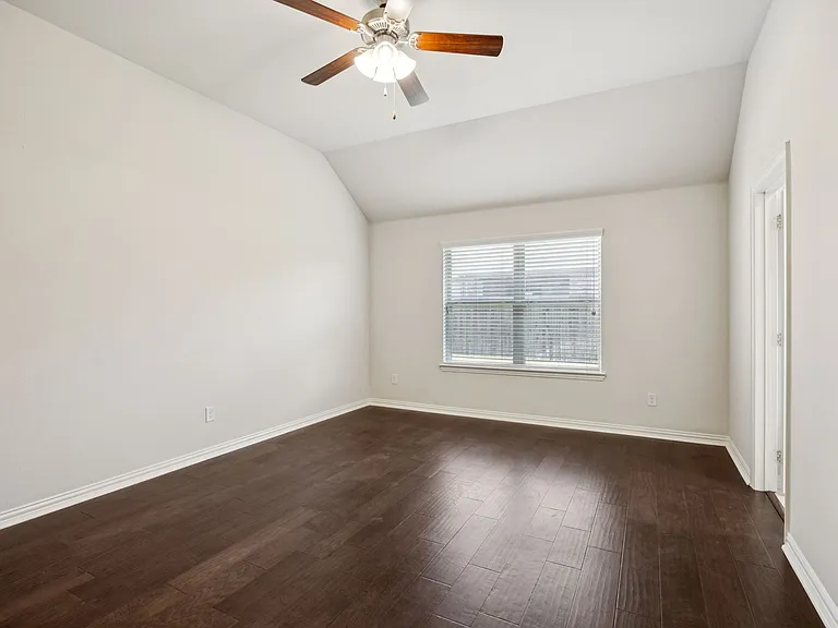 2317 Houston Dr — Photo 22