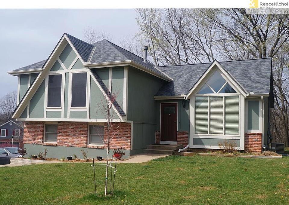 1st image of 6365 Brockway St
