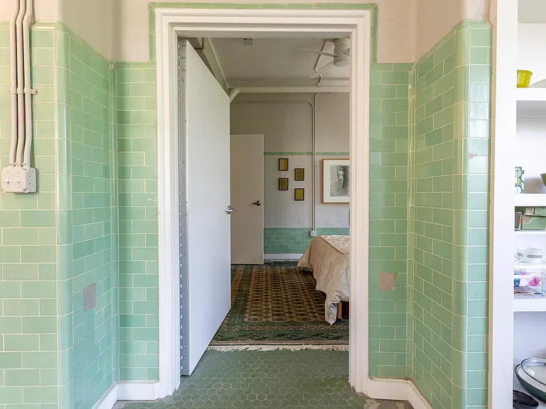 The Marine Residence — Photo 43