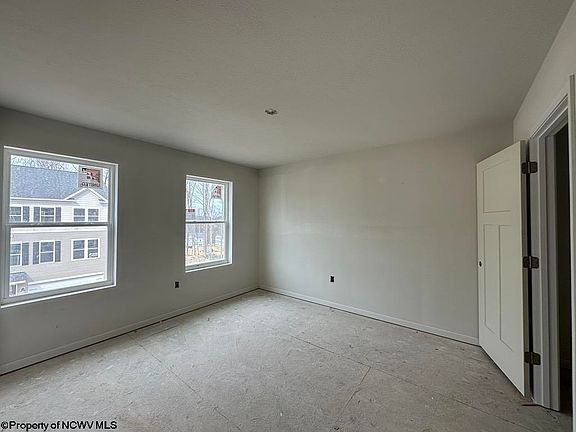 2nd image of 738 Hardman Dr