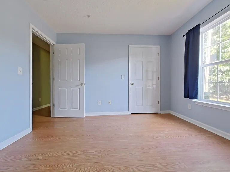 905 Hanahan Ct #1B — Photo 19