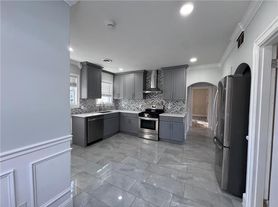 159 Ophelia St, Providence, RI