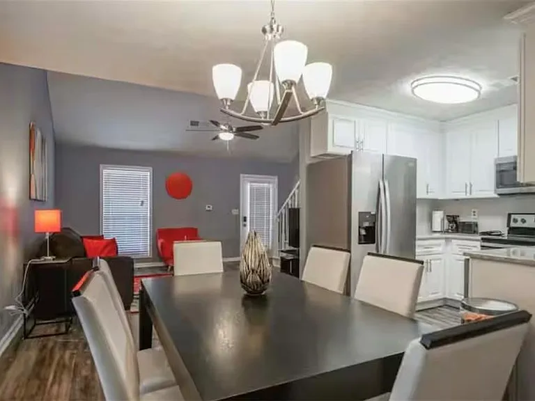 846 Park Pl NE — Photo 9