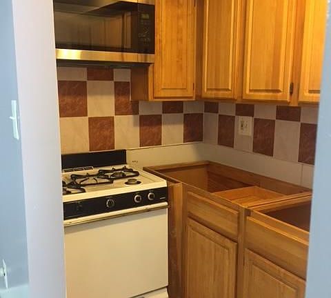5th image of 788 E 161st St #1