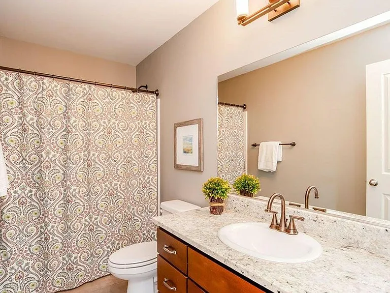 1076 SE Leonel Ln — Photo 13