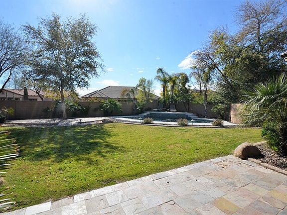 4th image of 2403 E Zion Way