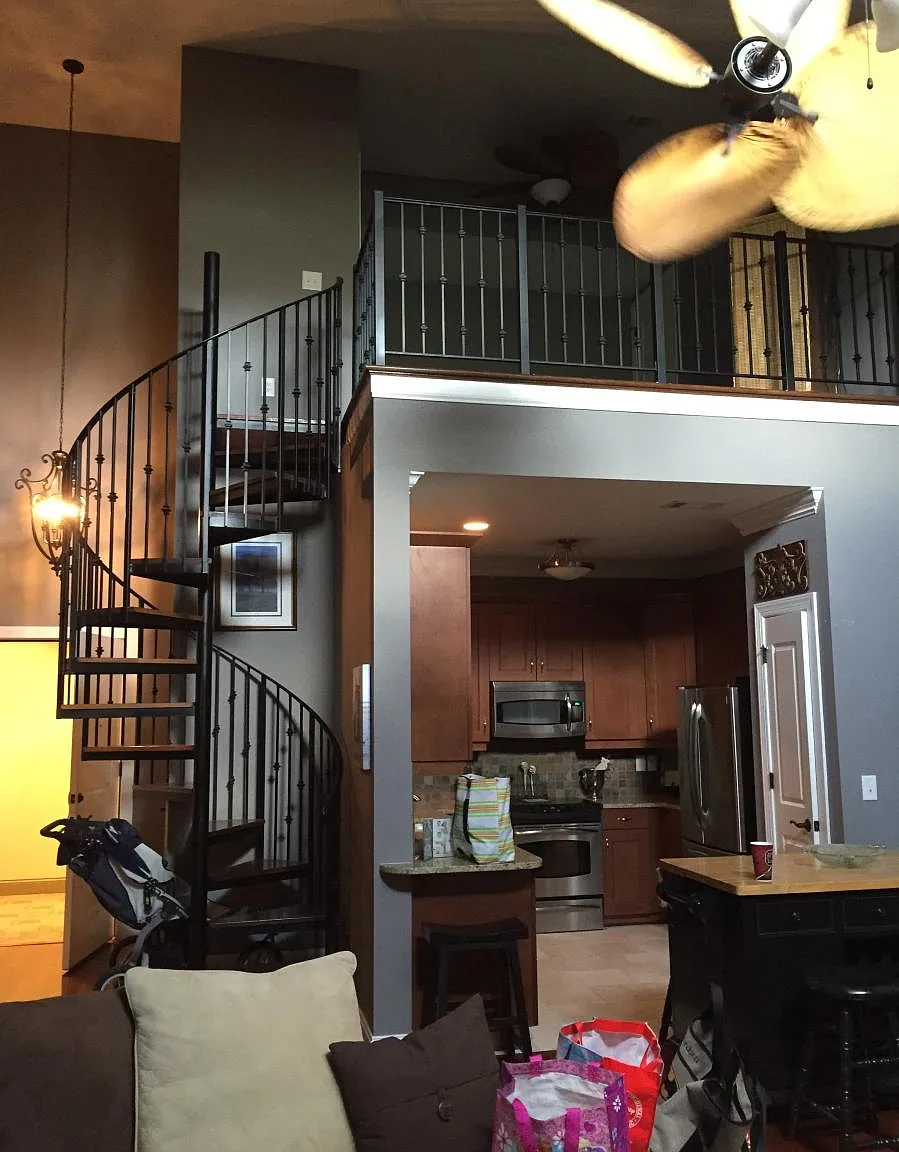 3 bed, 1306 sqft, $5,500 — Photo 2