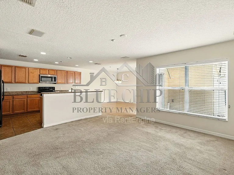 13800 Golden Russet Dr — Photo 9