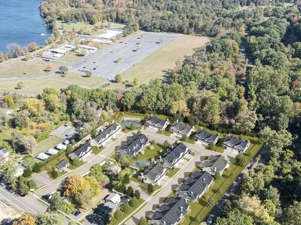 741 Route 9W #5, Valley Cottage, NY 10989