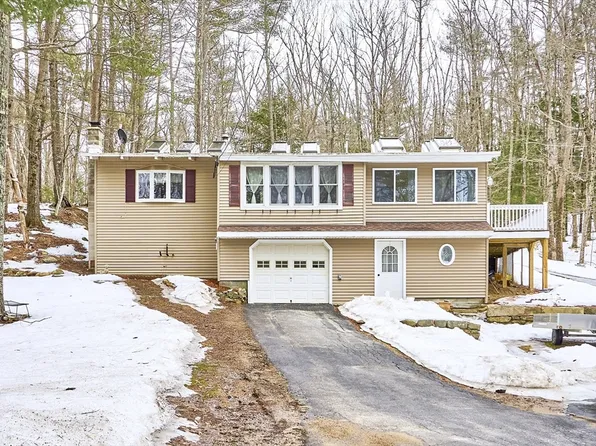 246 Beachview Dr, Winchendon, MA 01475