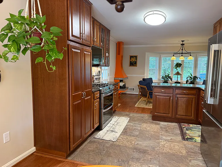 4143 Lenox Dr — Photo 10