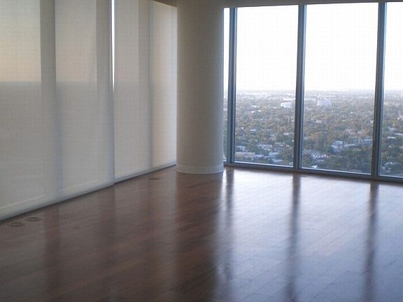 3rd image of 601 NE 36 St 3001 #3001