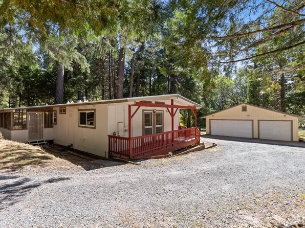 5490 Shooting Star Rd, Pollock Pines, CA 95726