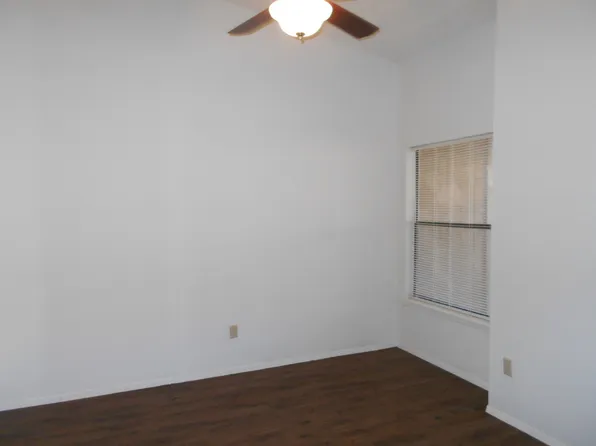 134 N Troy Ave #B, Lubbock, TX 79416