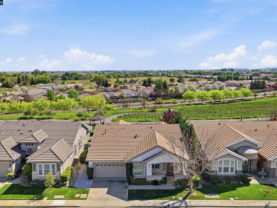 1st image of 1463 Bismarck Ln