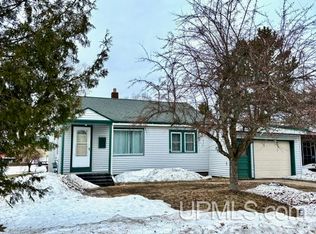 N1073 E 1st Ave, Trenary, MI 49891
