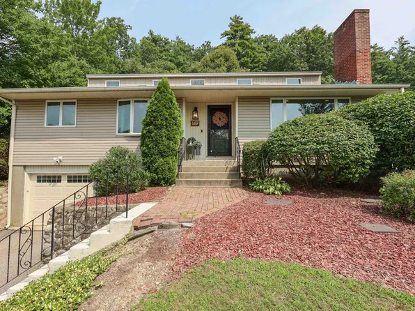 187 Pickering Street, Manchester, NH 03104