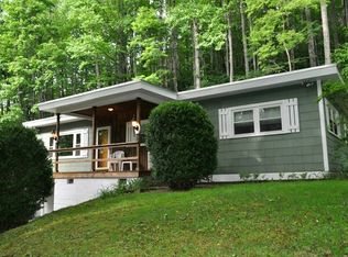 195 Deep Gap Rd, Burnsville, NC 28714