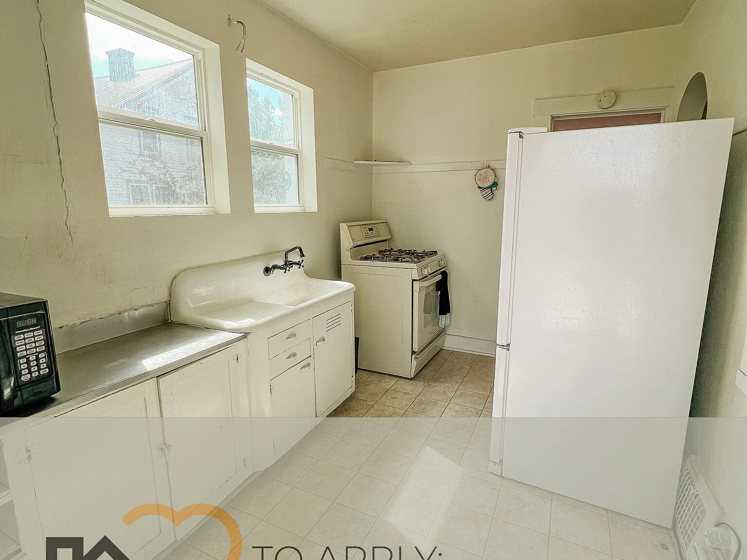 306 S Franklin St — Photo 4