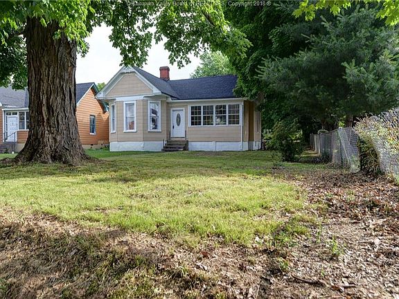 2nd image of 1552 Hansford St