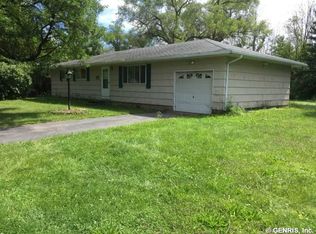 154 Vollmer Pkwy, Rochester, NY 14623