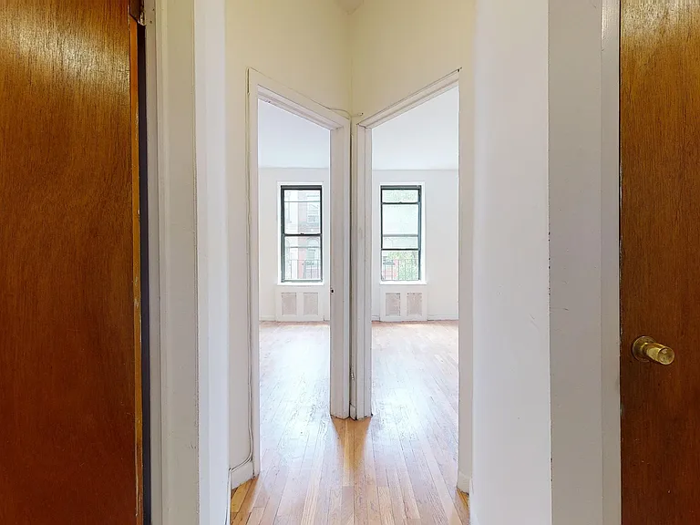 309 E 90th St #5 — Photo 5