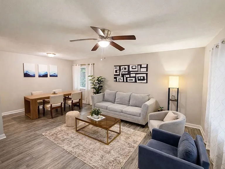 4568 Kirkley Cir — Photo 3