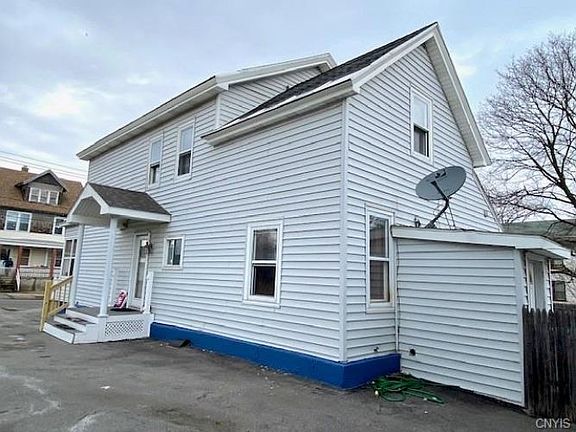 4th image of 1027 Tilden Ave