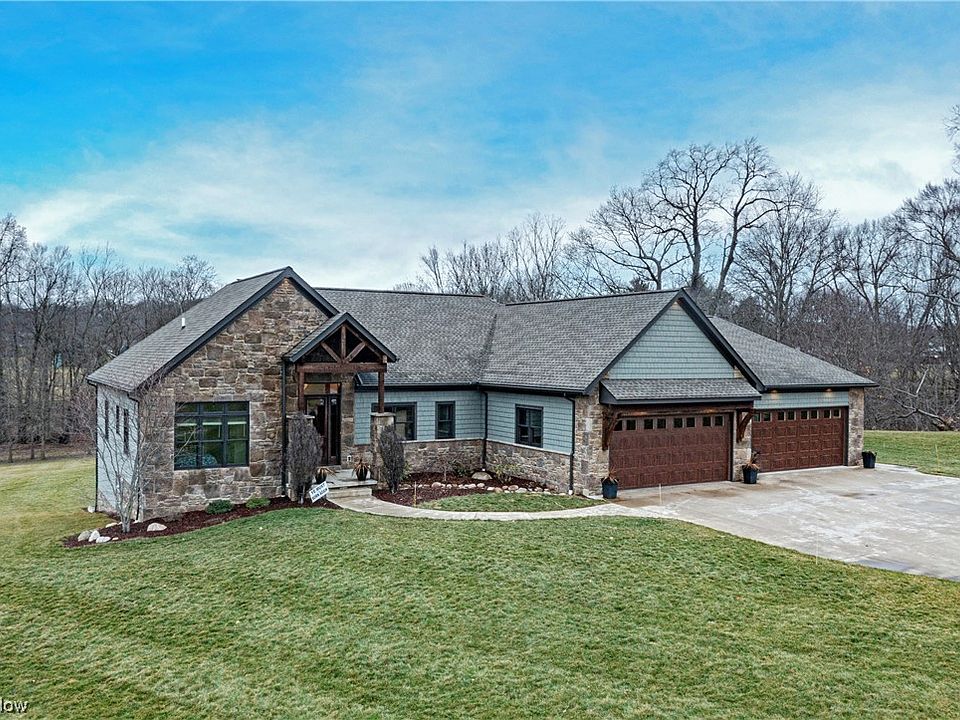 h h　 8804 Portage St NW, Massillon, OH 44646 | Zillow