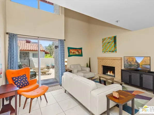 280 S Avenida Caballeros Unit 218, Palm Springs, CA 92262