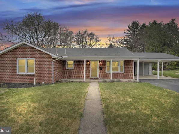 101 Orchard St, Mechanicsburg, PA 17055