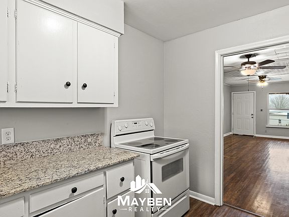 5th image of 304 Milligan Dr #1