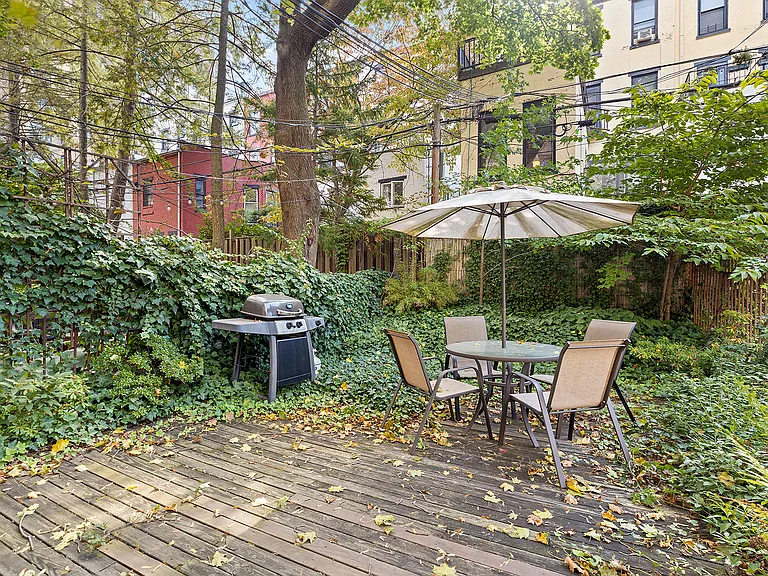 864 President St #1R — Photo 7