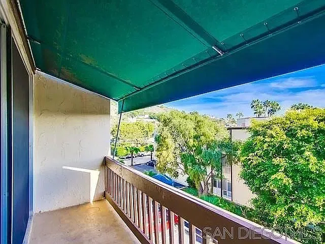 6455 La Jolla Blvd — Photo 2