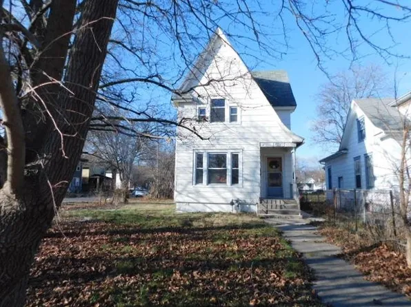 1623 S 9th St, Rockford, IL 61104