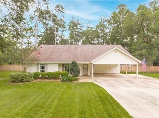 18133 Mary Dr, Ponchatoula, LA 70454