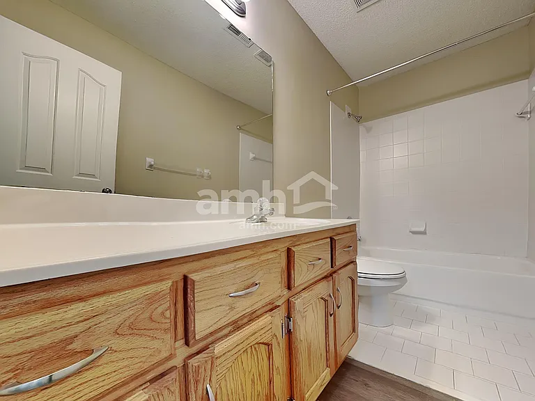 13148 Braybourne Pkwy — Photo 16