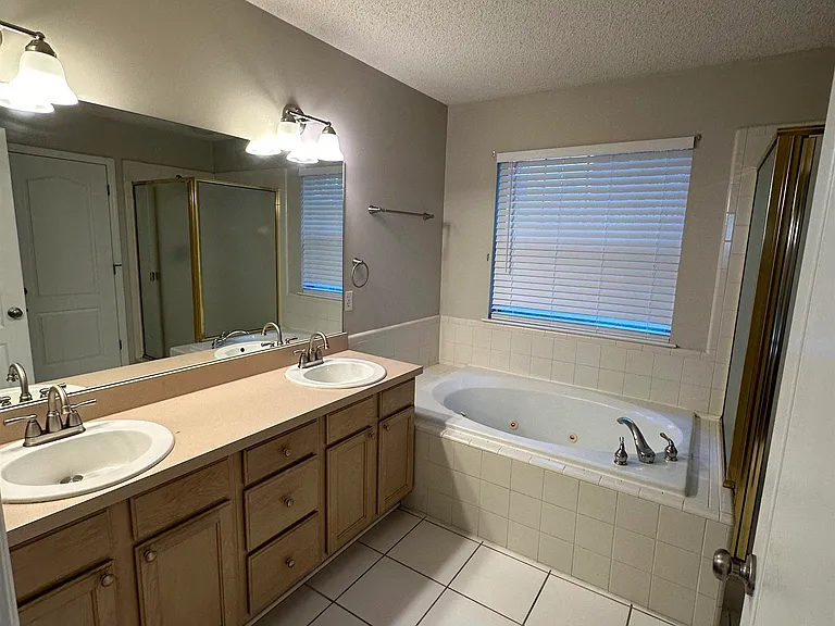 5035 Mint Hill Ct — Photo 14