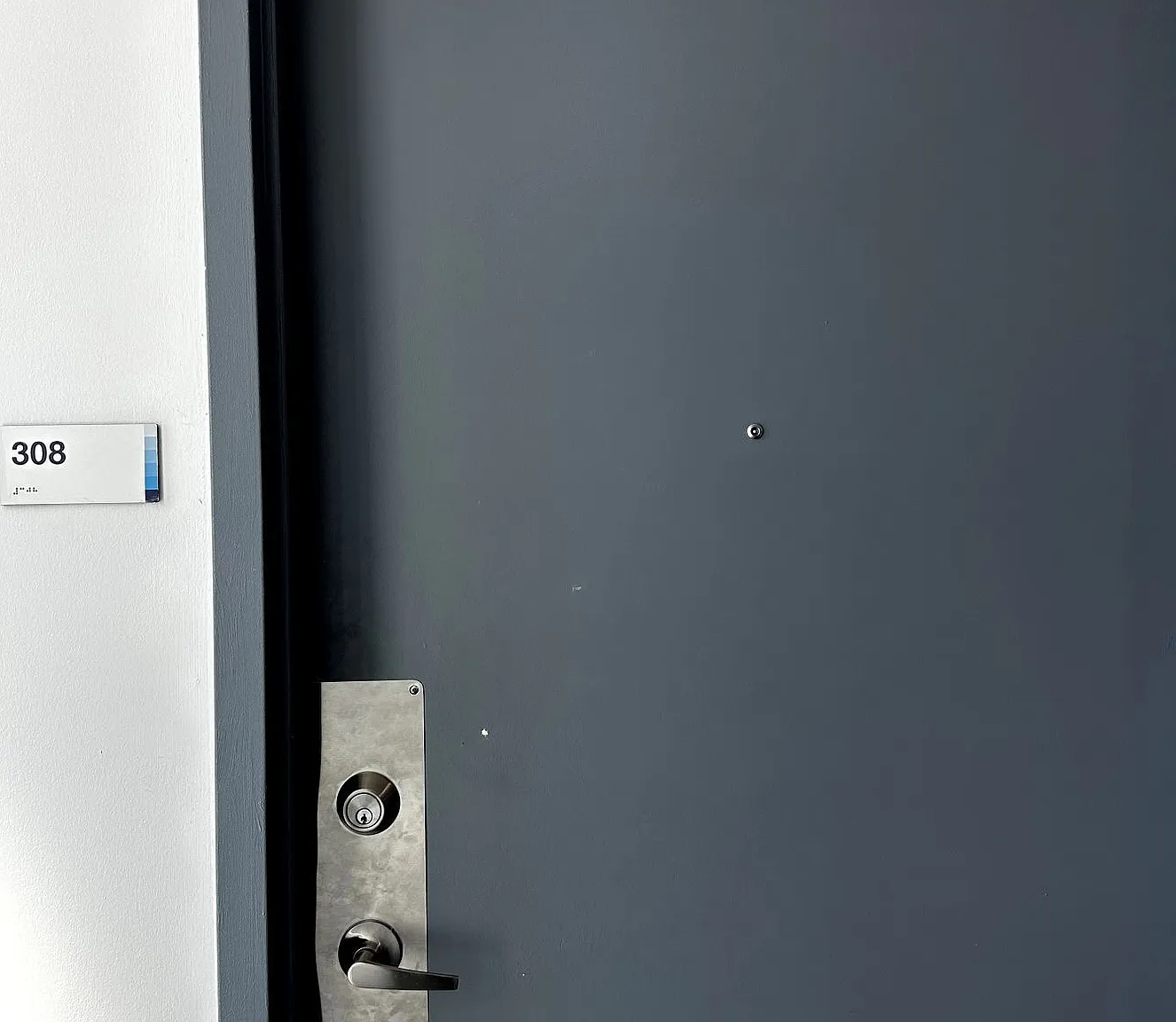 1 bed, $1,350 — Photo 2