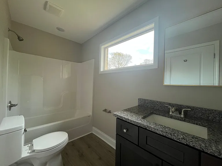 817 Ellis St — Photo 14