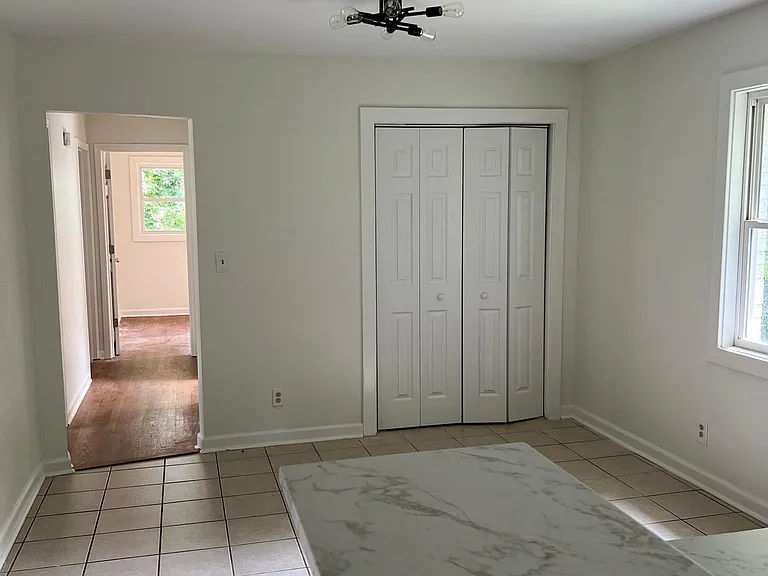 4454 Roberta Cir — Photo 7