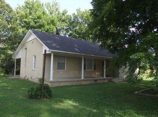 1290 Russell Chapel Ln, Savannah, TN 38372